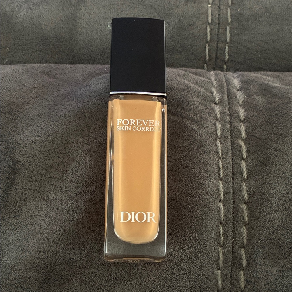 Dior Forever Skin Correct Concealer - 4W new no box